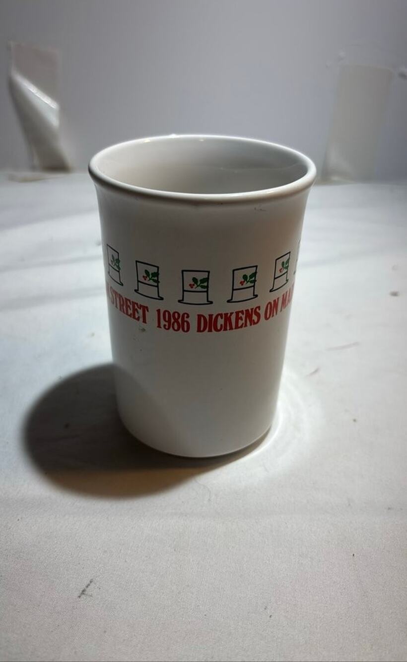1986 Dickens on Main Street Commemorative Mug